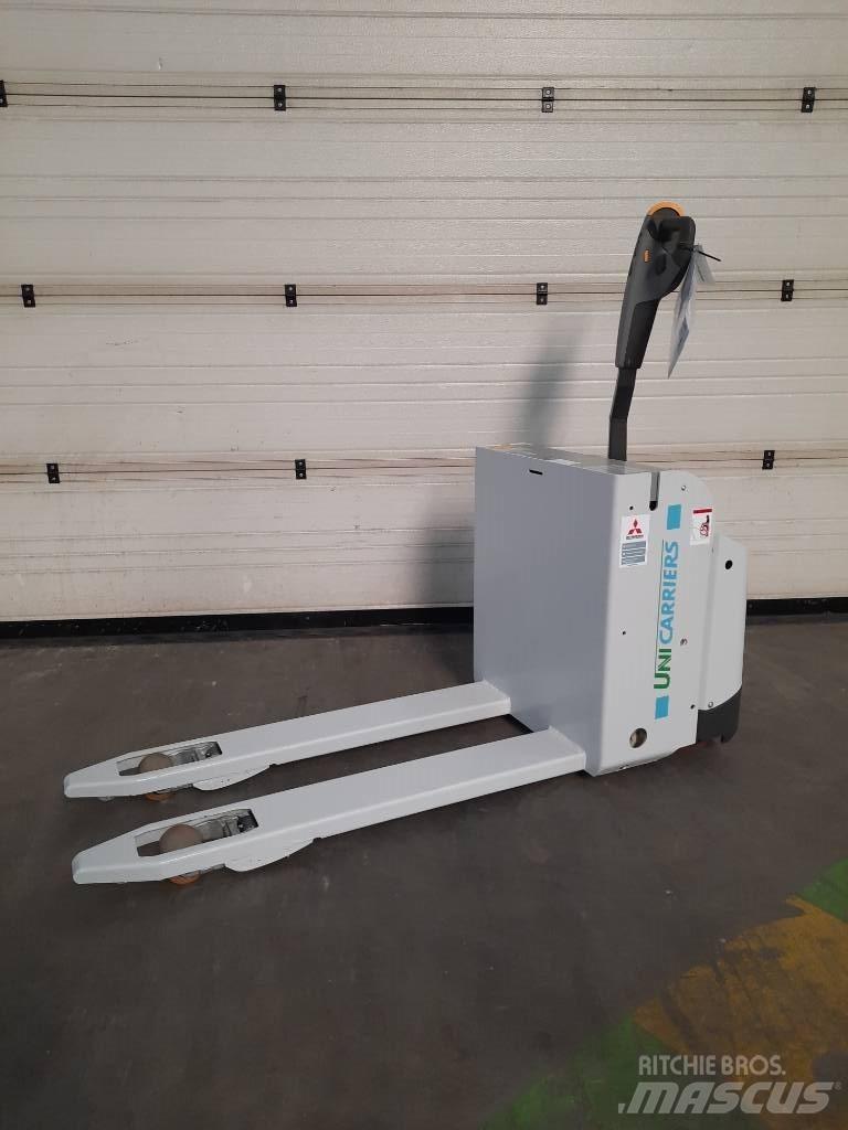 UniCarriers PLL180 Låglyftare utan plattform