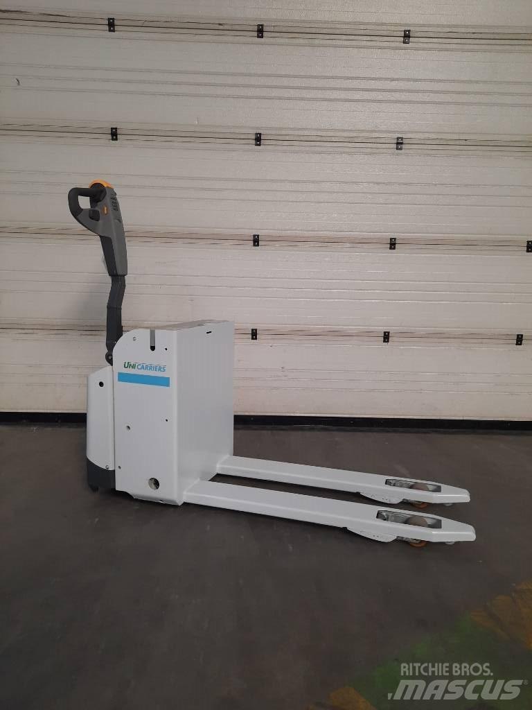 UniCarriers PLL180 Låglyftare utan plattform