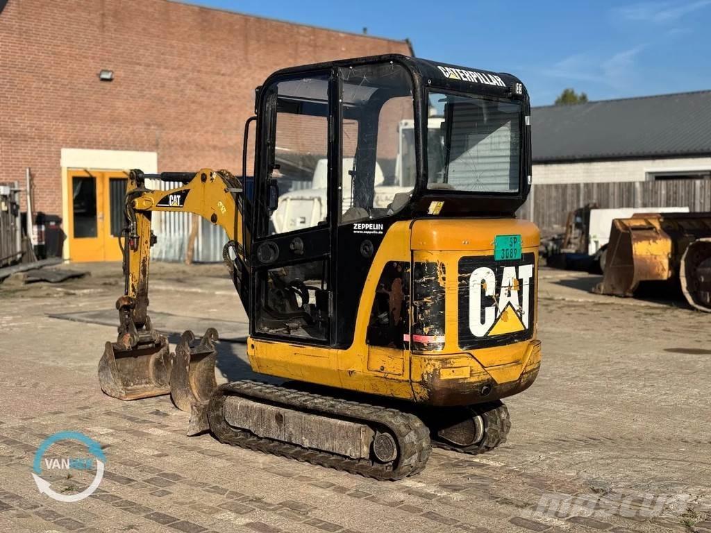 CAT 301.6C Minigrävare < 7t