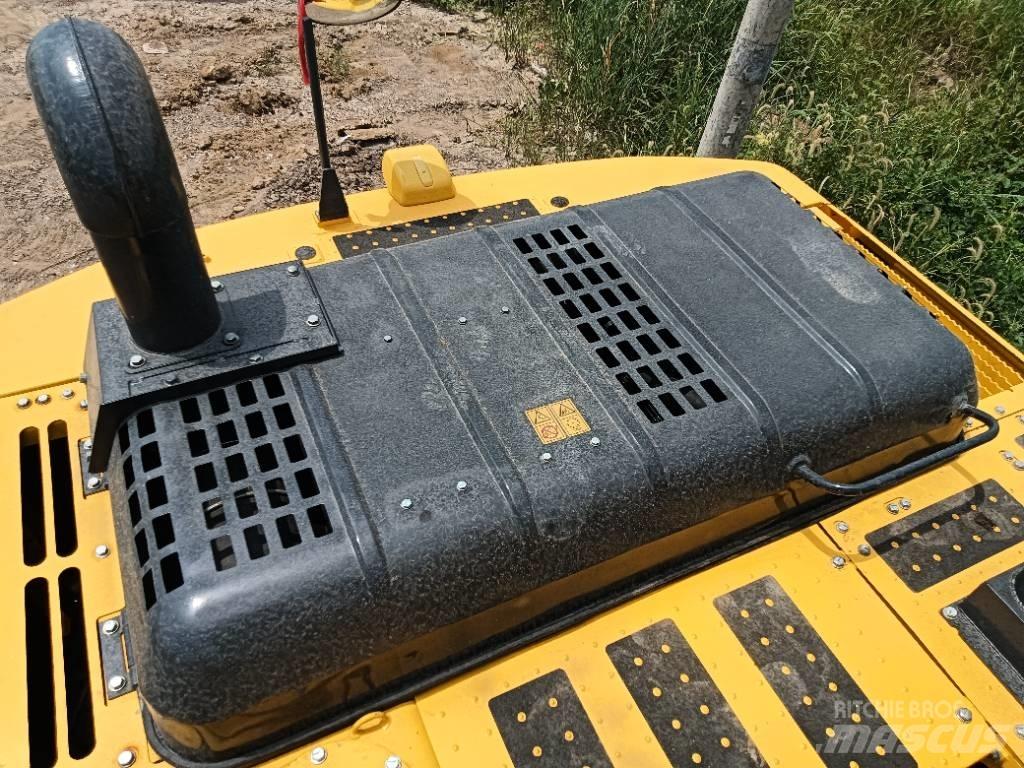 Komatsu PC 240 Bandgrävare