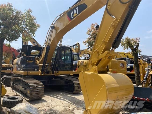 CAT 325 D Bandgrävare