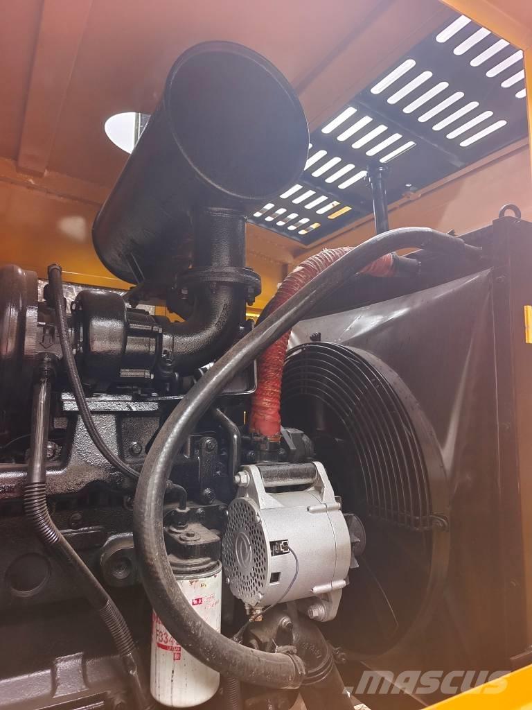 XCMG GR 2153 Väghyvlar