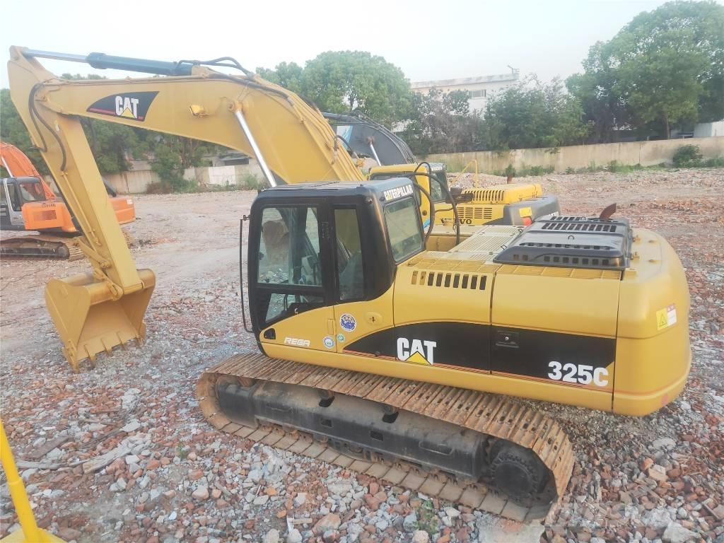 CAT 325C Bandgrävare