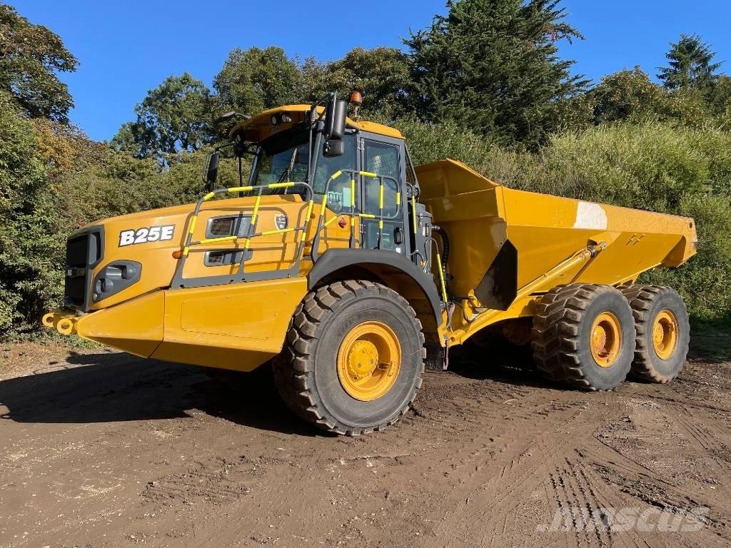 Bell B 25 E EPA Midjestyrd dumper