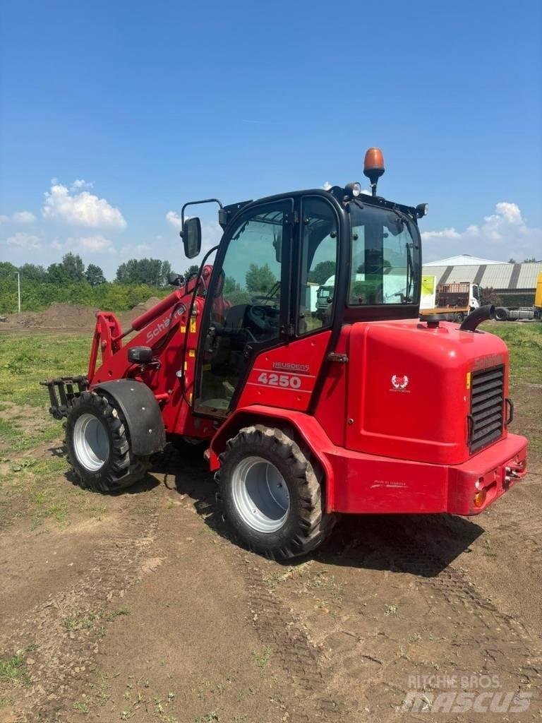 Schäffer 4250 Minilastare