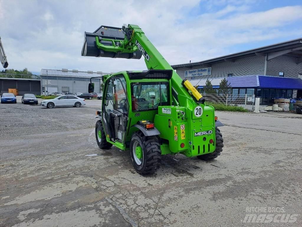 Merlo P 27.6 Plus Teleskoplastare
