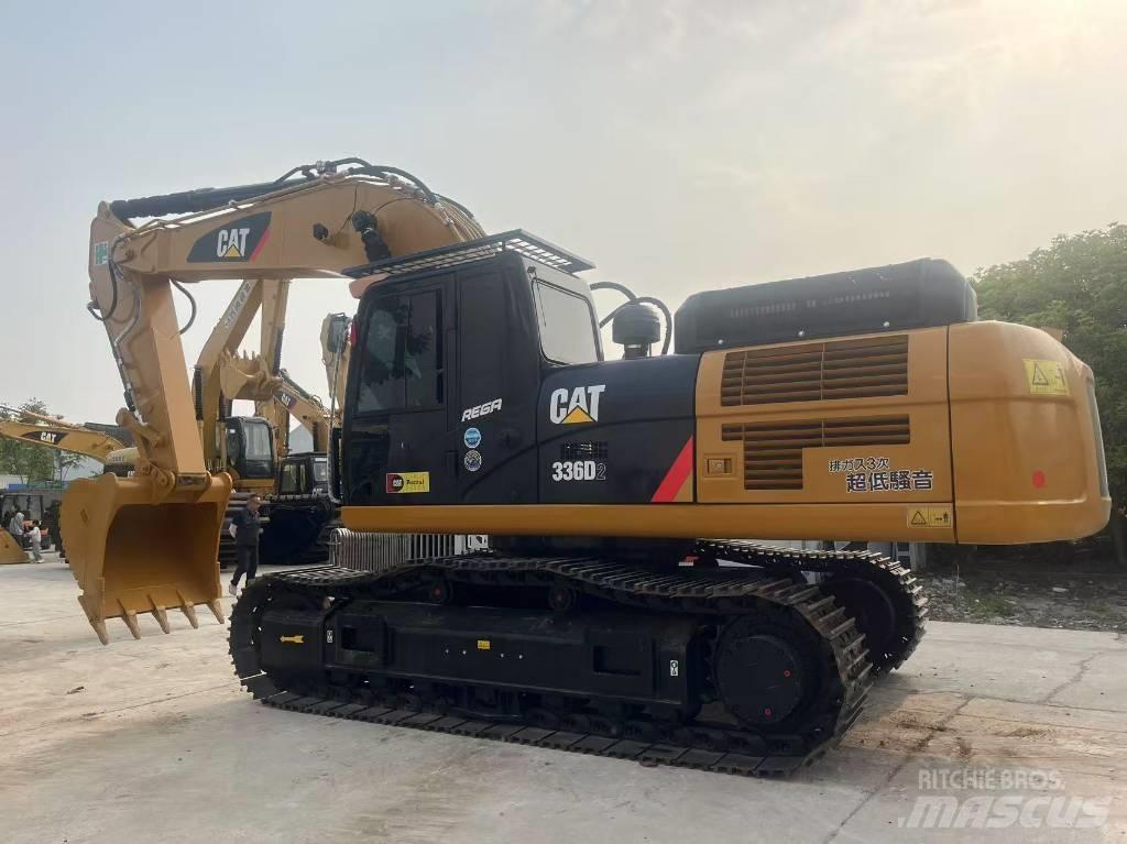 CAT 336 D Bandgrävare