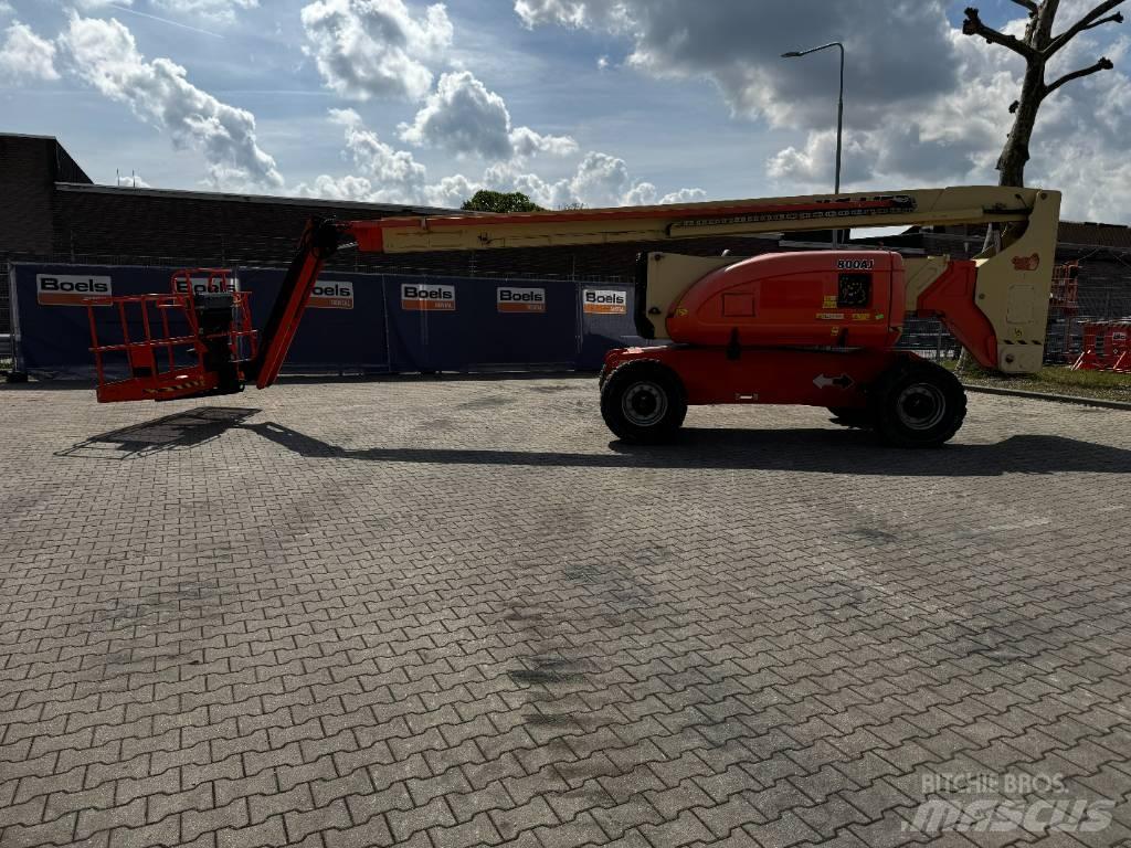 JLG 800AJ Bomliftar