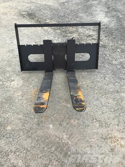  13T PALLET FORK Entreprenad - Övrigt