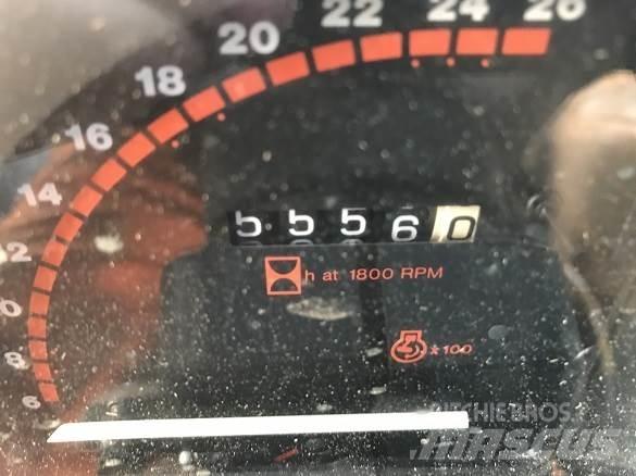  MASSEY 350 4WD Entreprenad - Övrigt