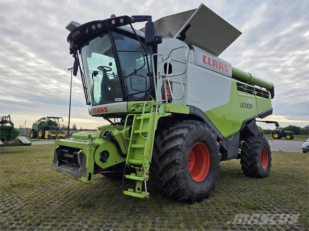 CLAAS Lexion 760 Skördetröskor