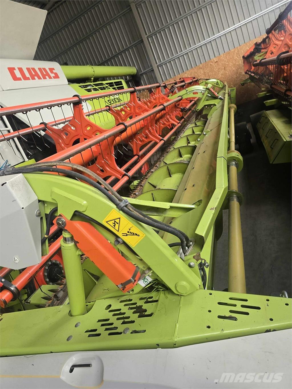 CLAAS Lexion 770TT Skördetröskor
