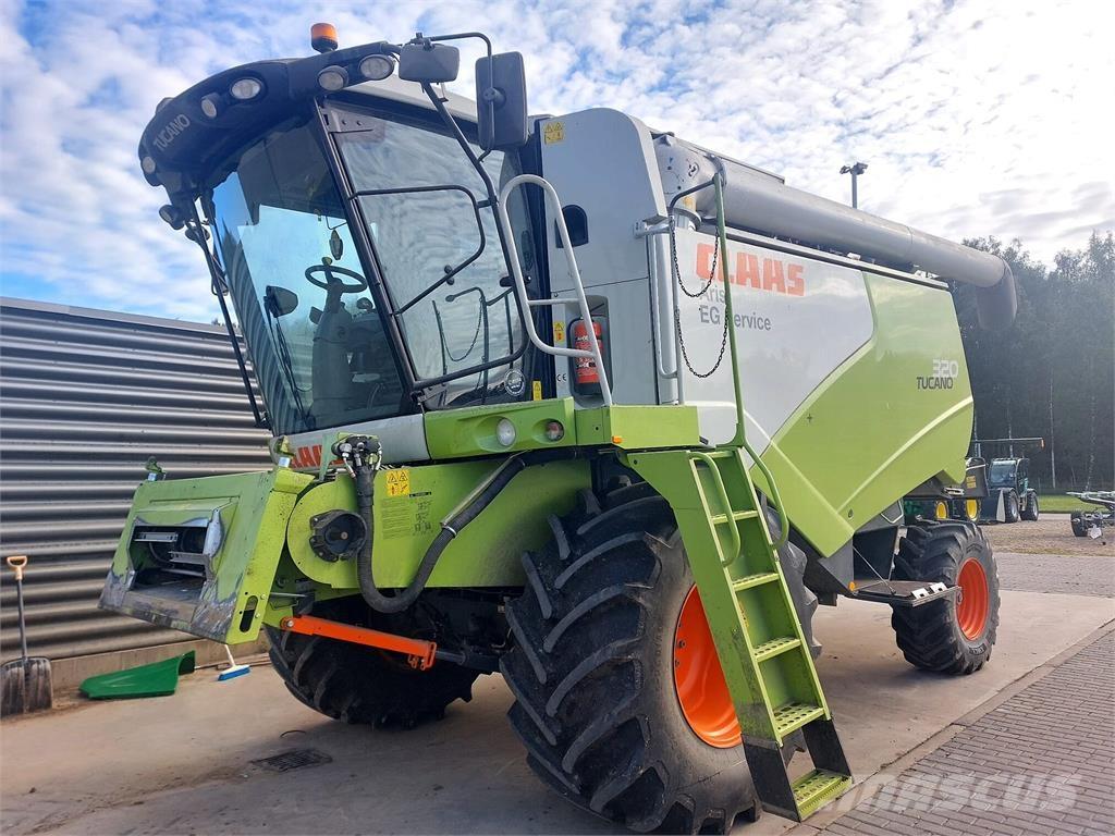 CLAAS Tucano 320 Skördetröskor