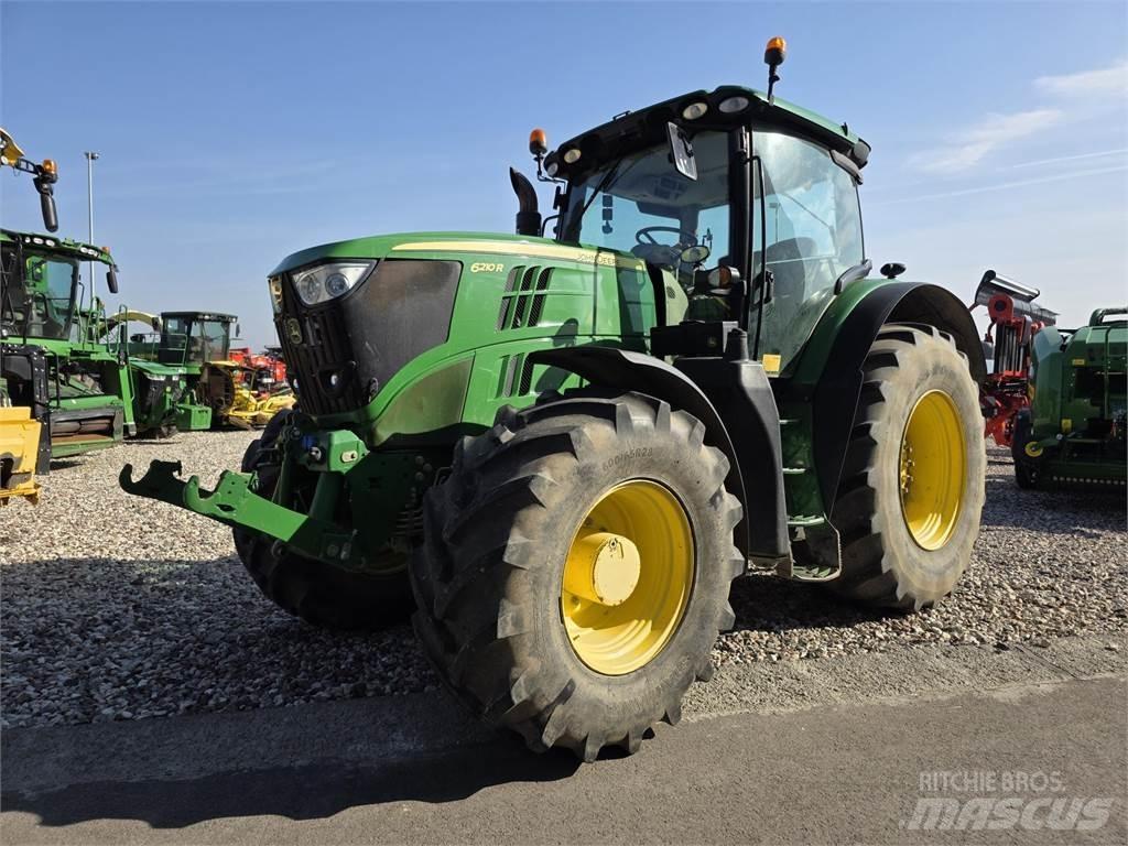 John Deere 6210R Traktorer