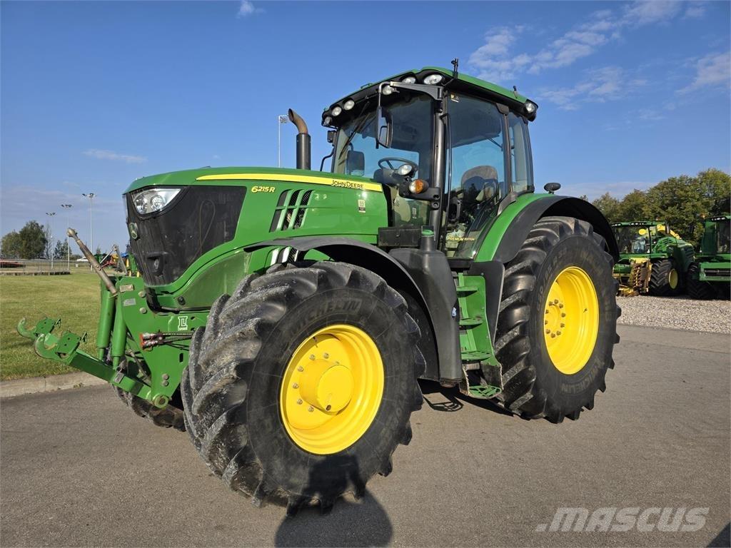 John Deere 6215R Traktorer