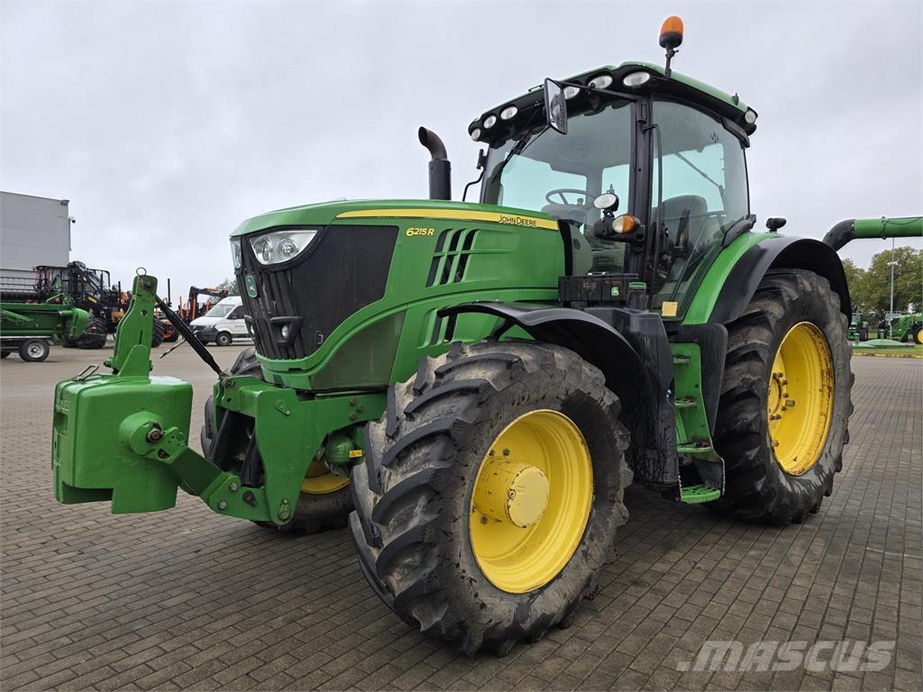 John Deere 6215R Traktorer