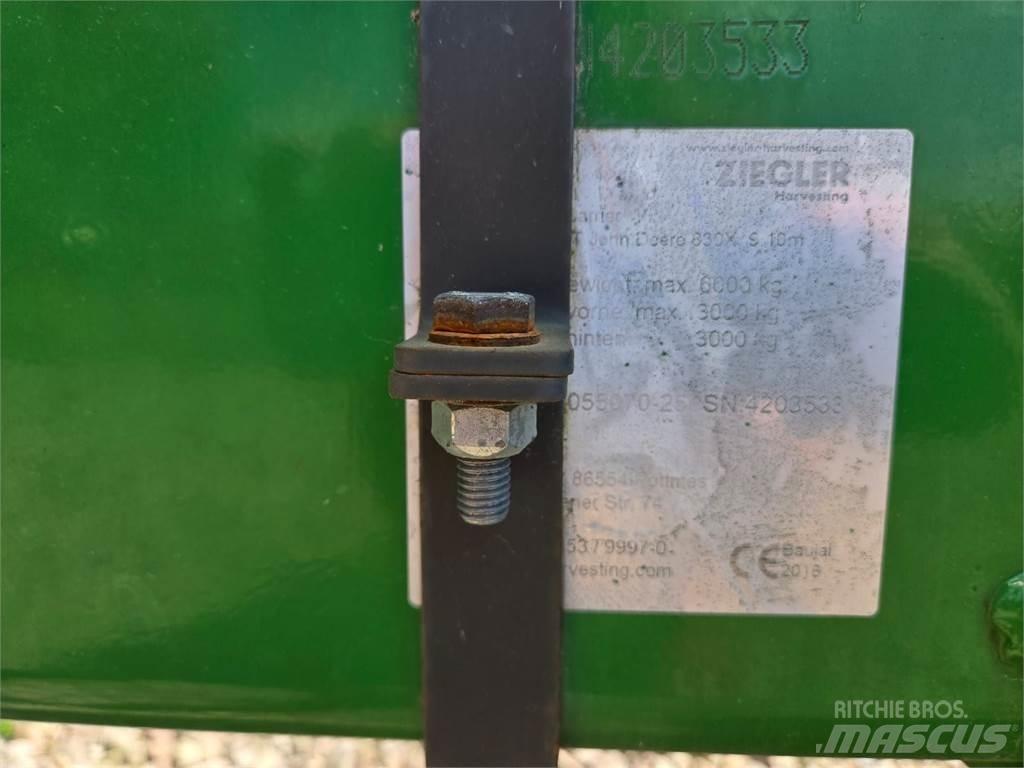 John Deere 630X Trösktillbehör