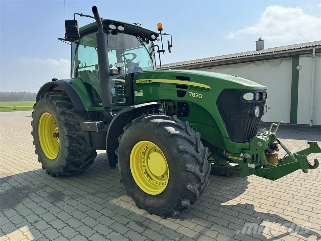 John Deere 7830 Traktorer