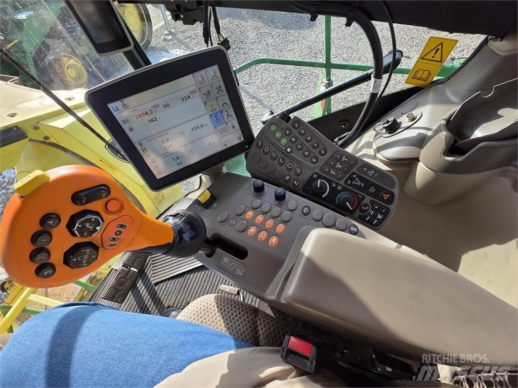 John Deere 8300 Självgående fälthackar