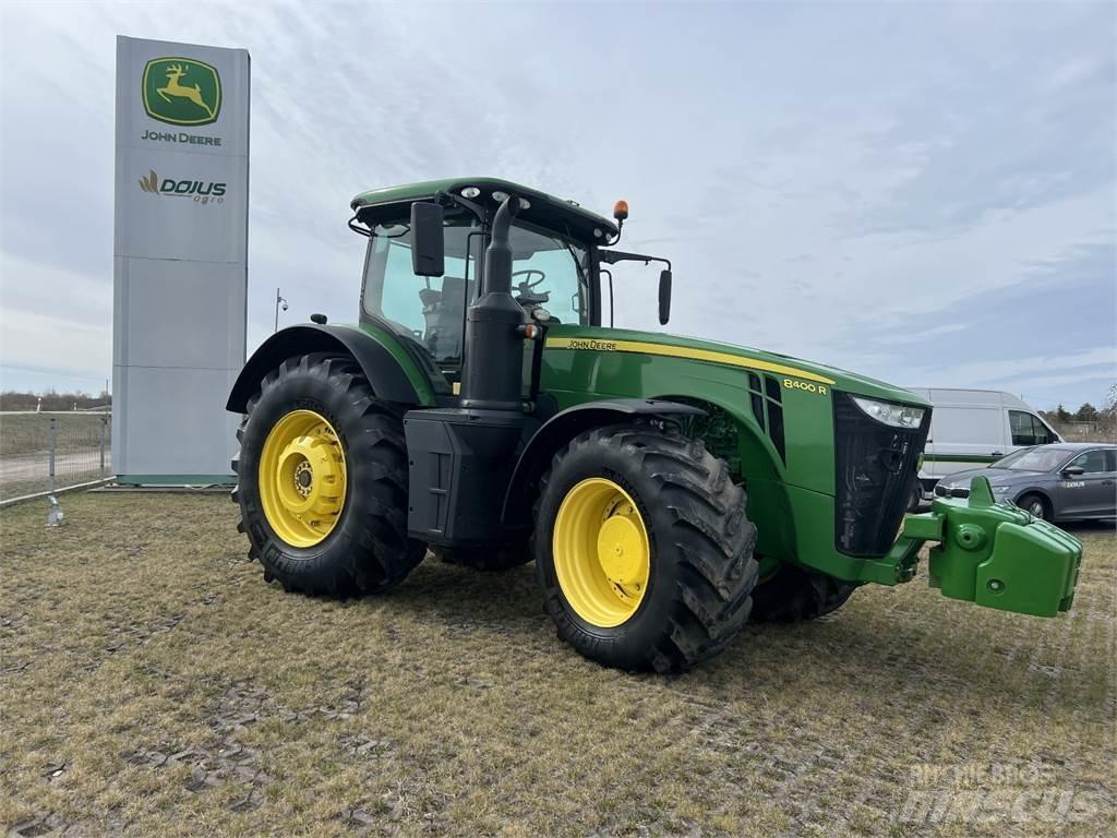 John Deere 8400R Traktorer