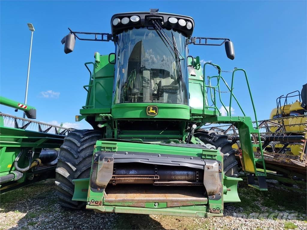 John Deere S690 Skördetröskor