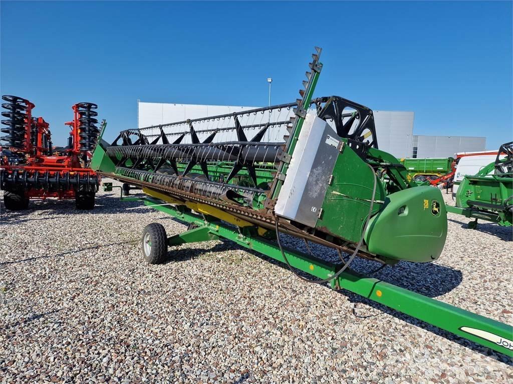 John Deere T670 Skördetröskor