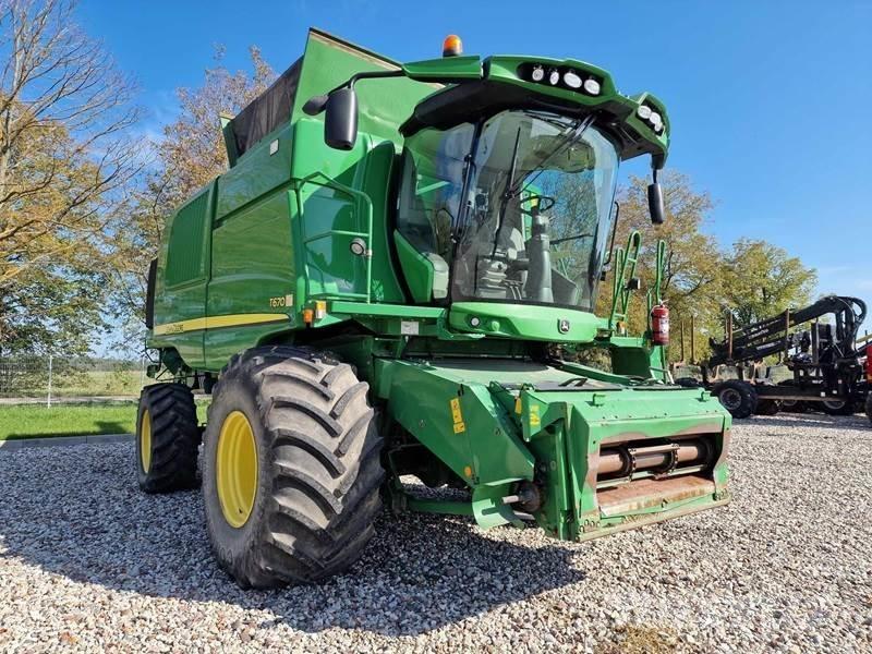 John Deere T670 Skördetröskor