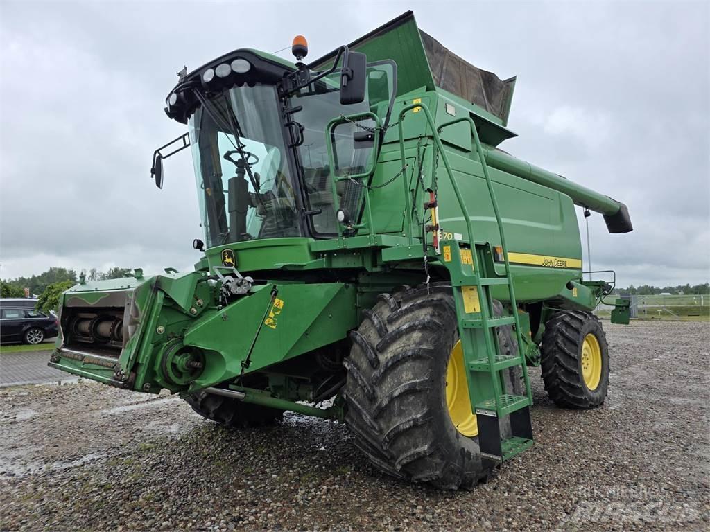 John Deere T670 Skördetröskor