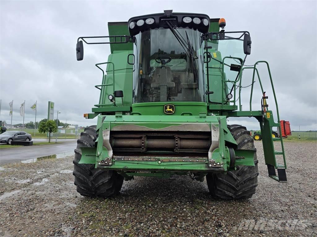 John Deere T670 Skördetröskor