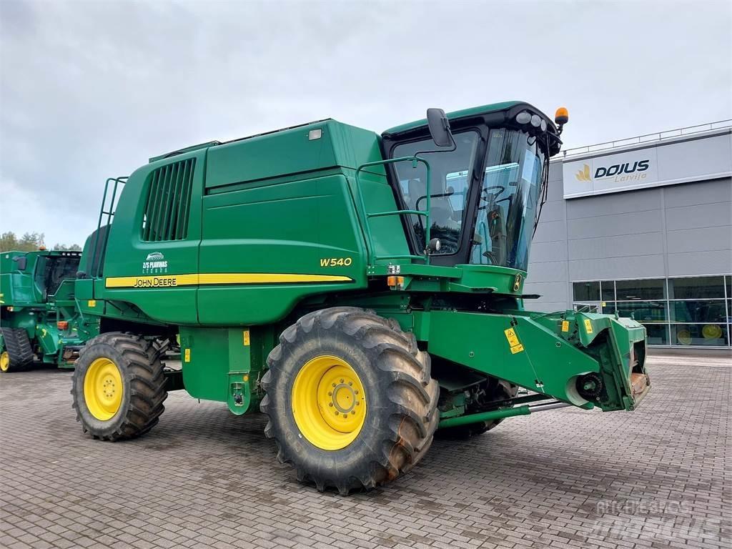 John Deere W540 Skördetröskor