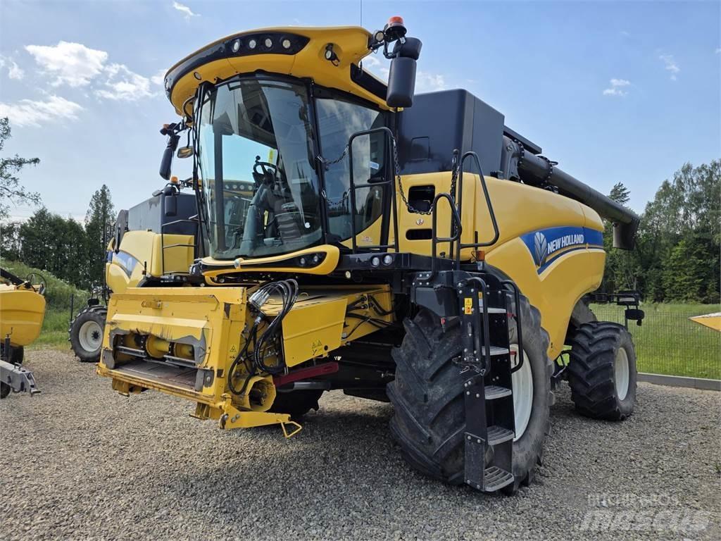 New Holland CX8.80 Skördetröskor