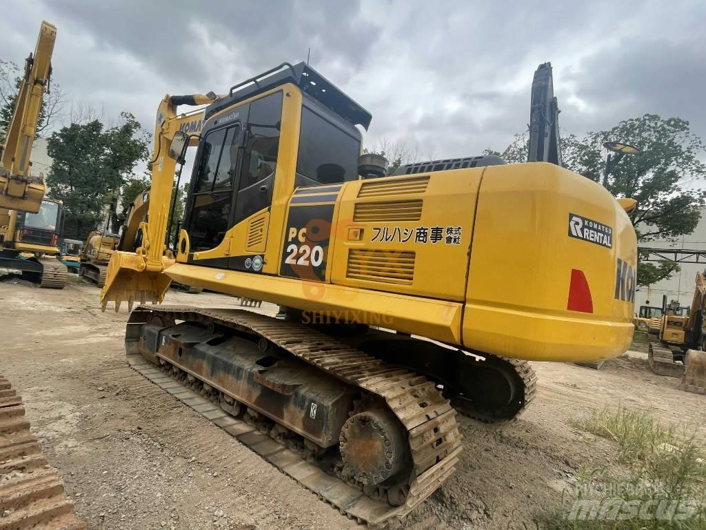 Komatsu PC 220 Bandgrävare