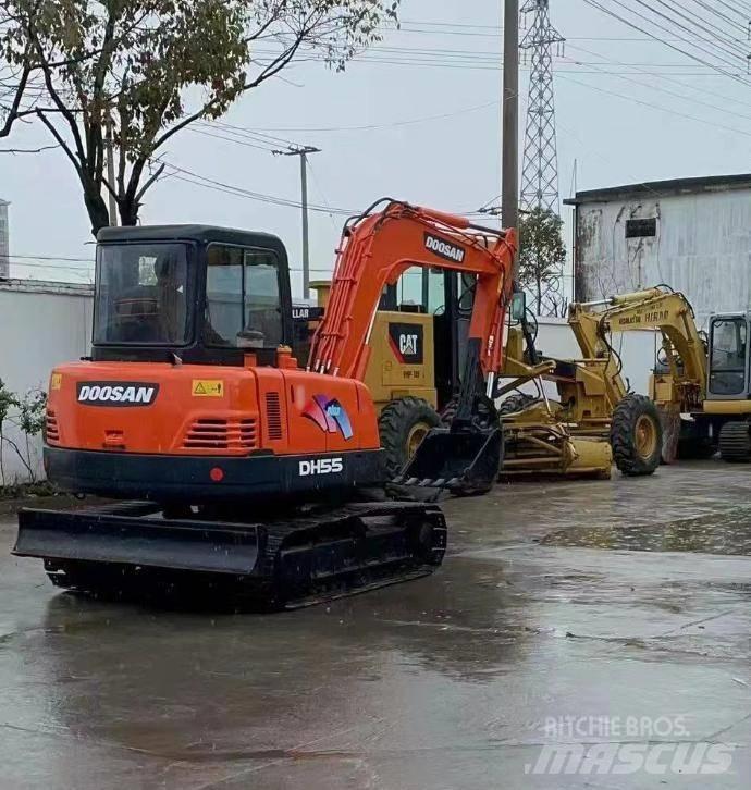 Doosan DH 55 Minigrävare < 7t