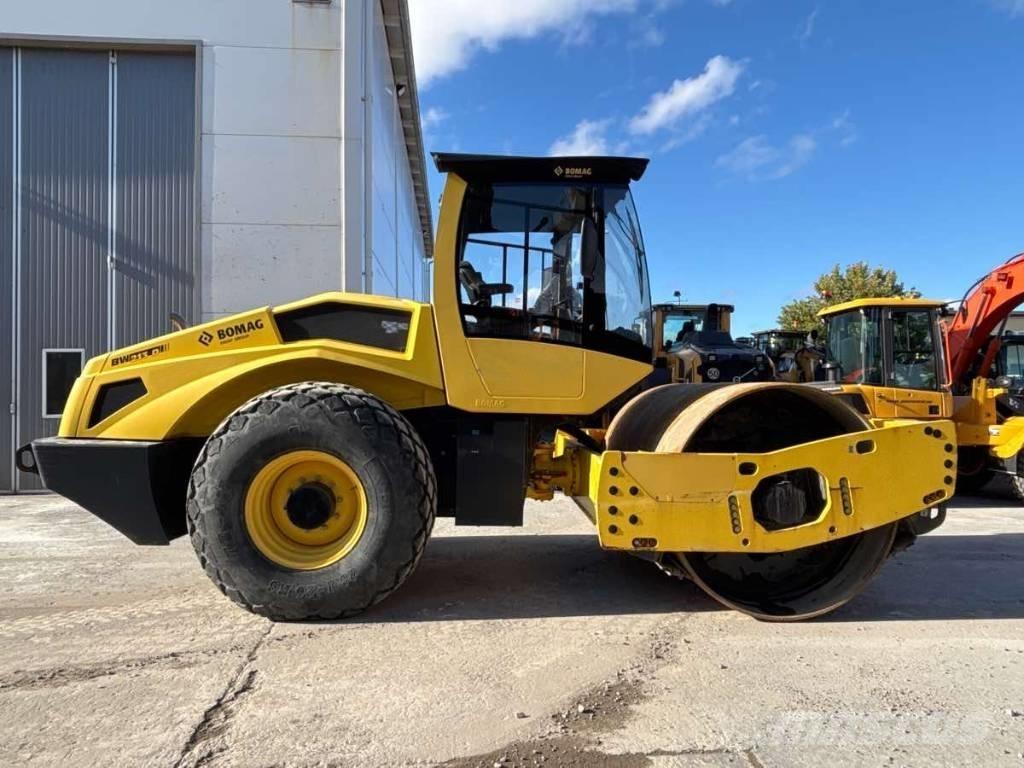 Bomag BW213D-5 Envalsvältar