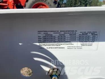 Behnke 8X30TPT-50L Maskintransporter