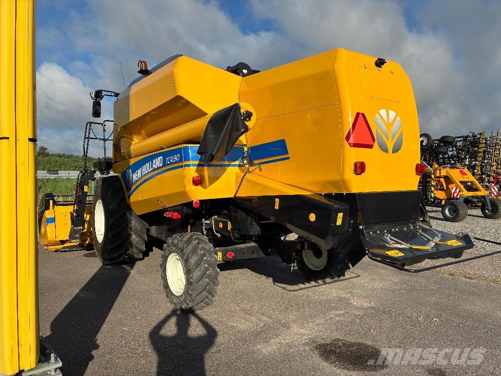 New Holland Tc 4.90 Skördetröskor