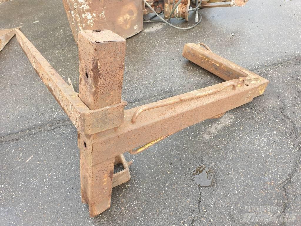  Frame with forks Pallgafflar