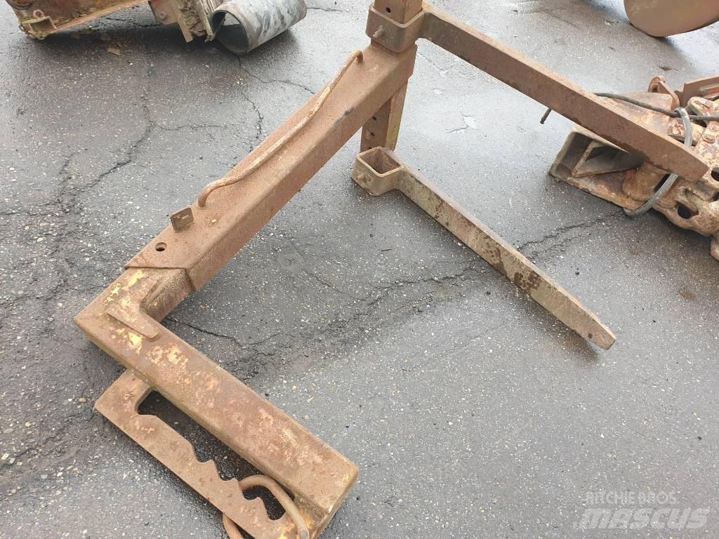  Frame with forks Pallgafflar