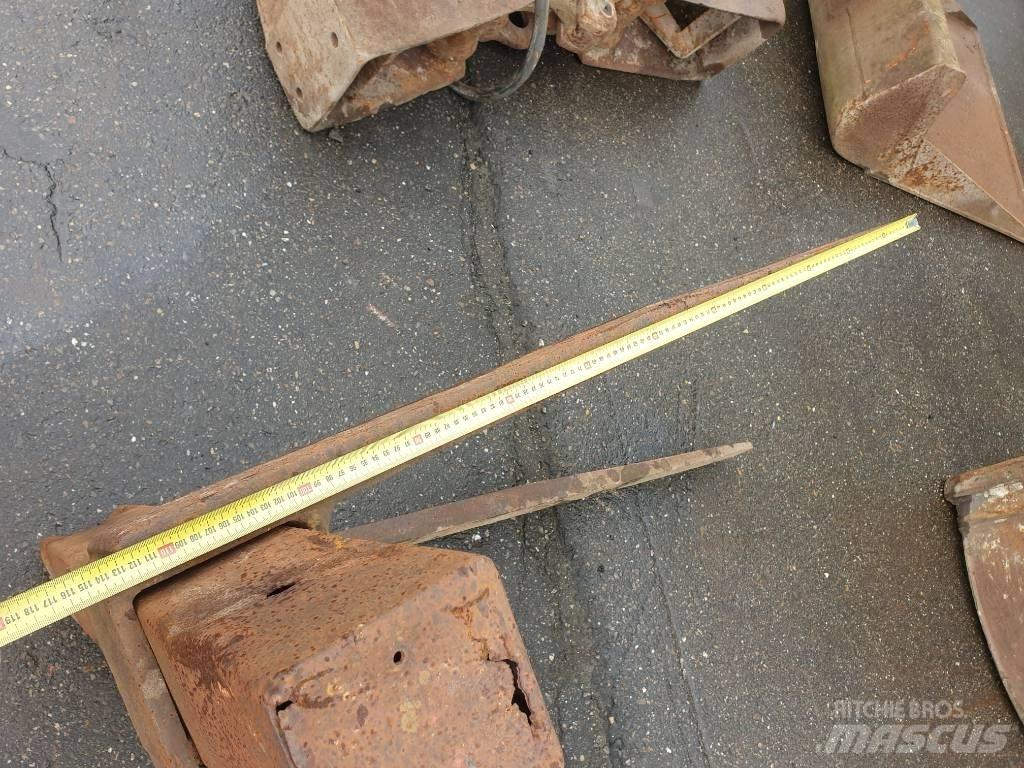  Frame with forks Pallgafflar