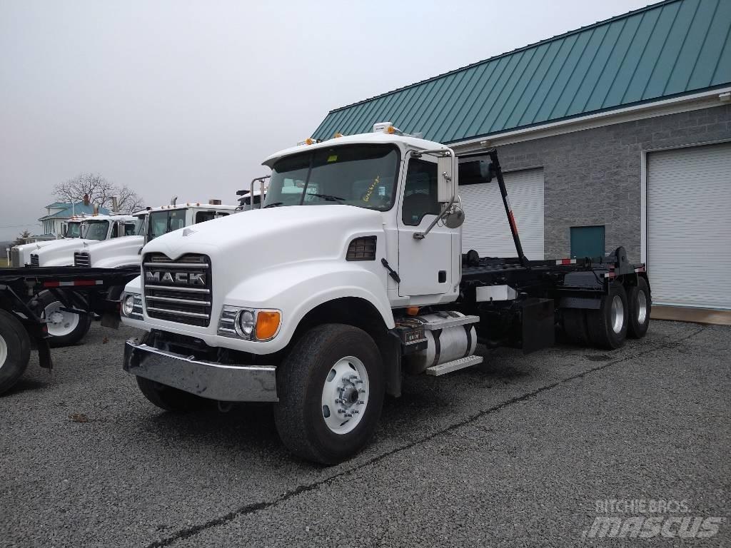 Mack CV Sopbilar