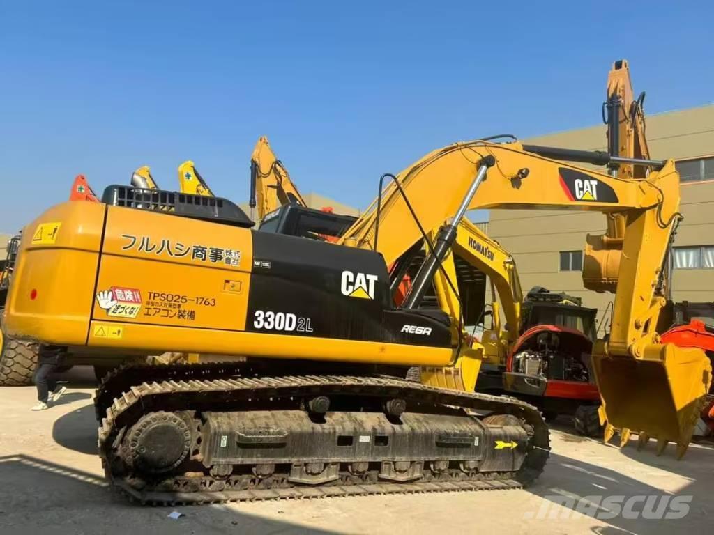 CAT 330D2L Bandgrävare