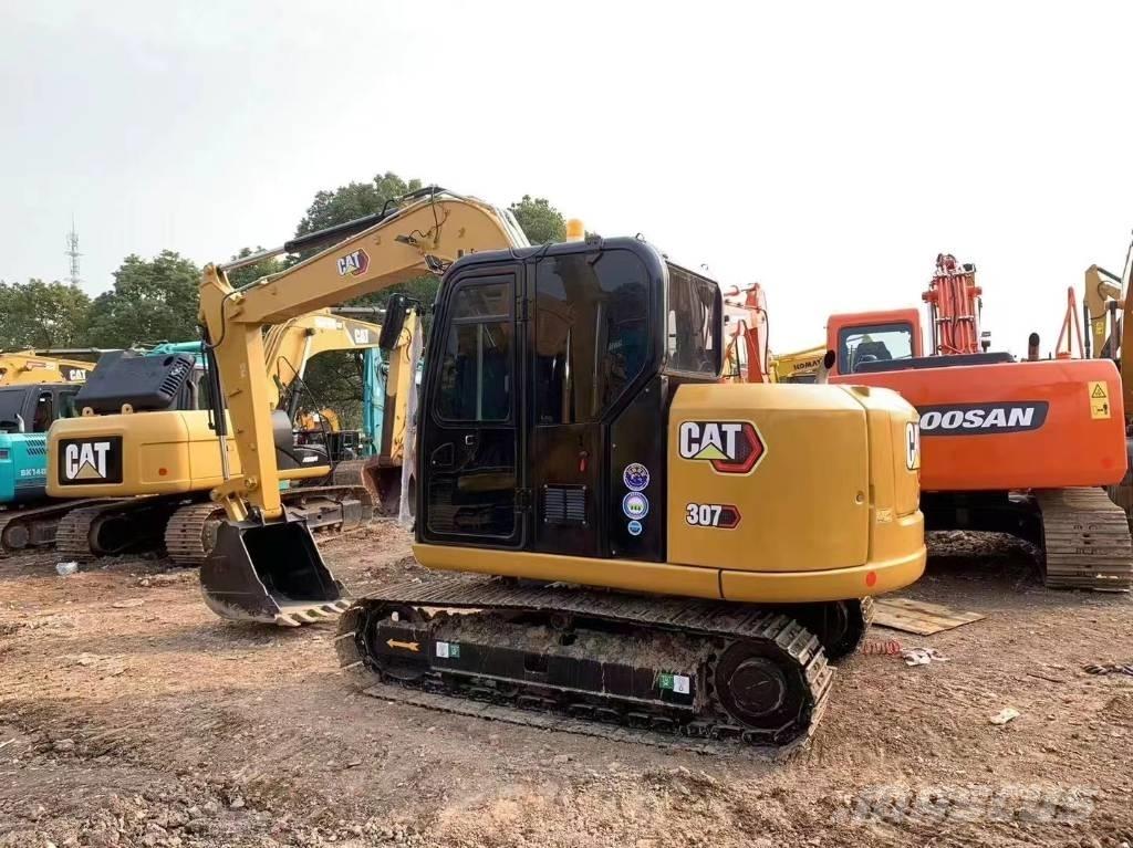 CAT 307 Minigrävare < 7t