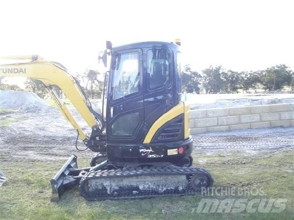 Hyundai R35Z-7 Minigrävare < 7t
