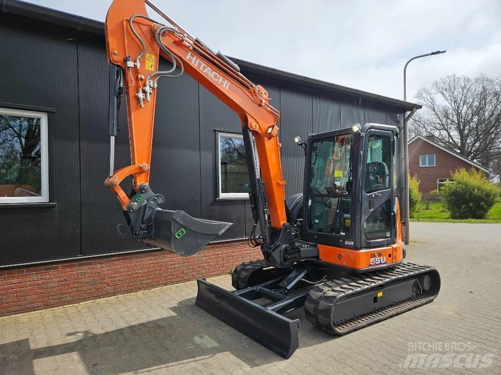 Hitachi ZX 55 U-5 Minigrävare < 7t