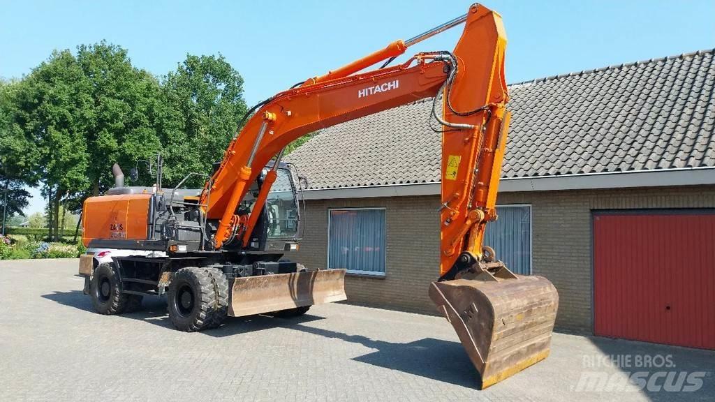 Hitachi ZX220W-5B Hjulgrävare