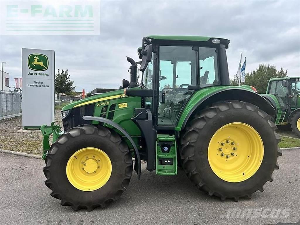 John Deere 6090m Traktorer