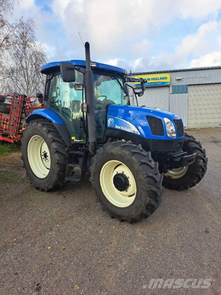 New Holland TS110A Traktorer