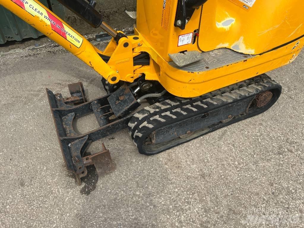 JCB 8008 CTS Minigrävare < 7t