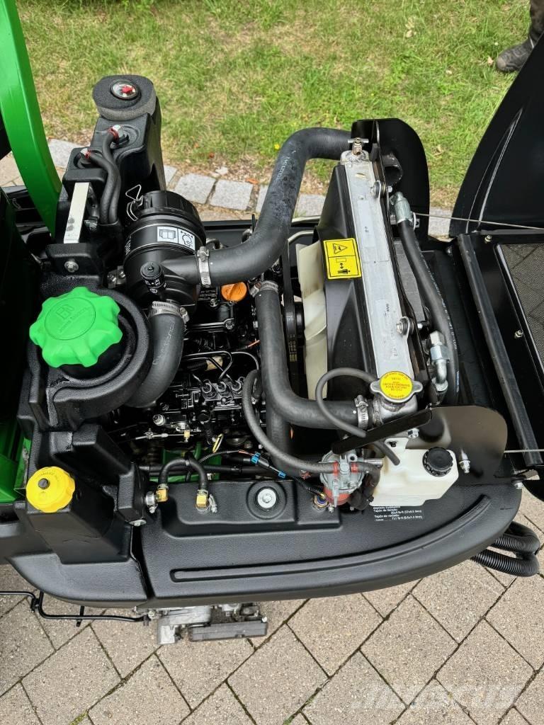 John Deere 2500 B Green-gräsklippare