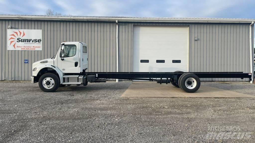 Freightliner M2 Chassier
